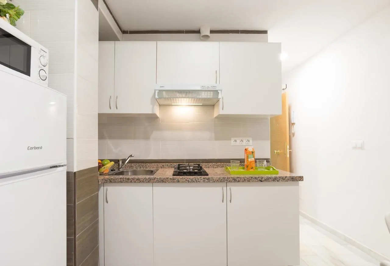 Ole Hostels Malaga Zambrano