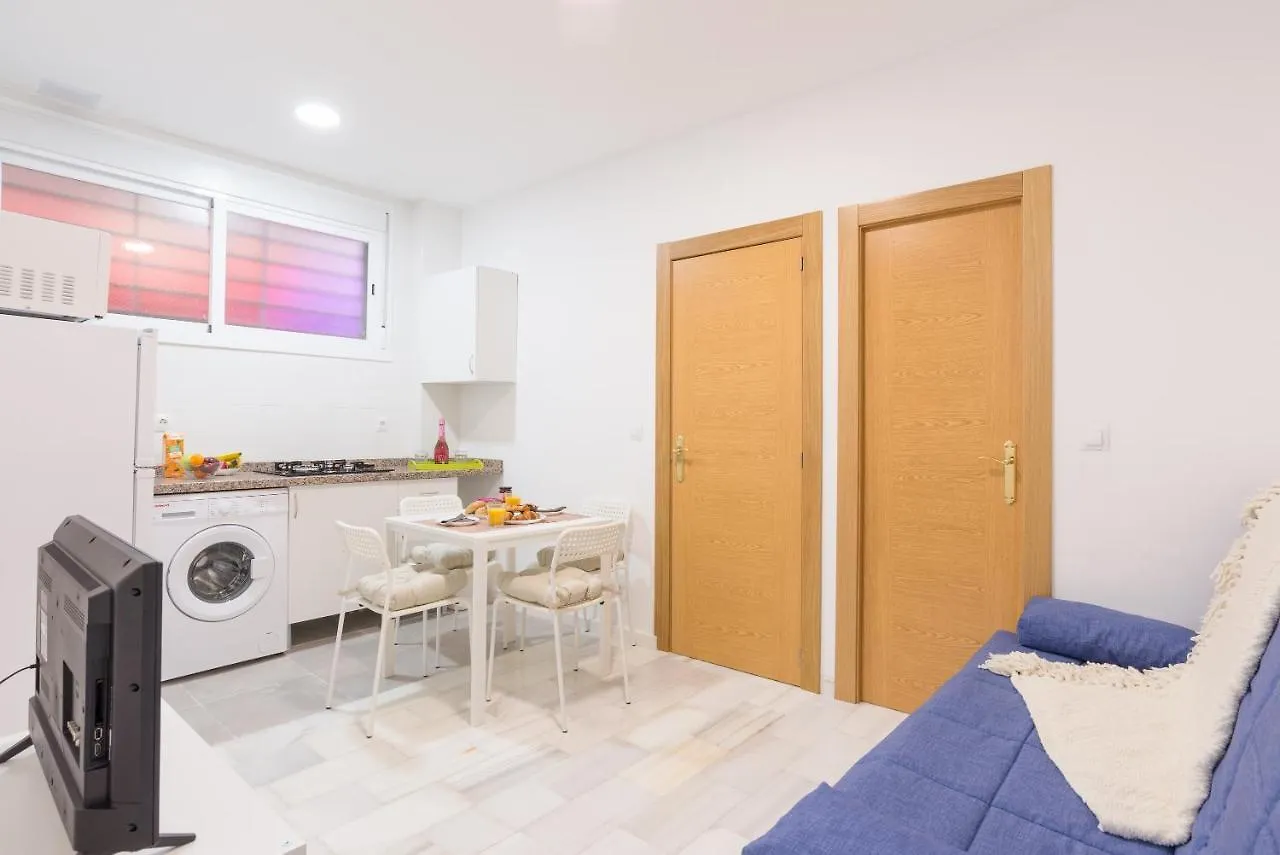 Ole Hostels Malaga Zambrano