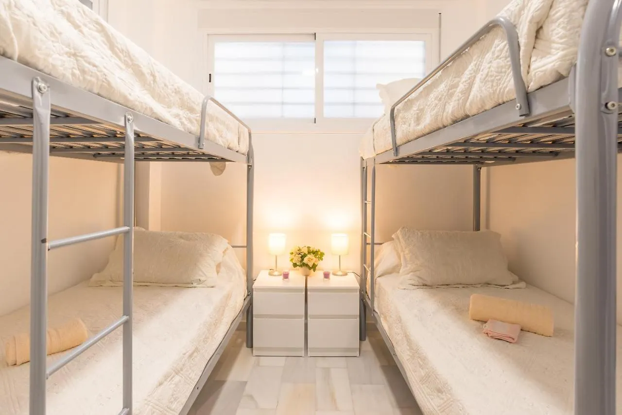Ole Hostels Malaga Zambrano